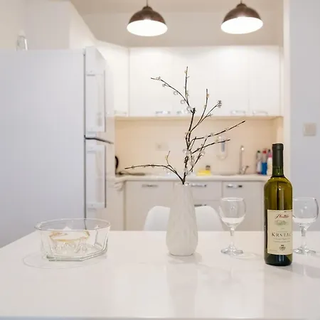 Modern, Work-friendly Apartment, City Kvart Apartment